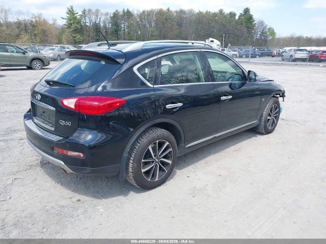 INFINITI Qx