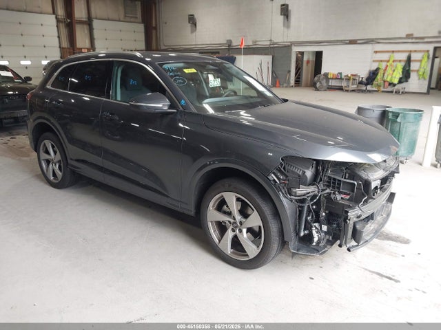 Salvage Audi All new Q5 Image