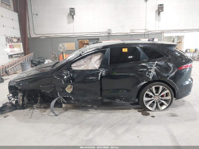 Jaguar F-PACE R-dynamic S P400 Awd Automatic