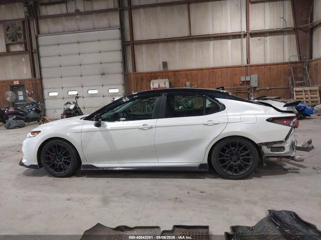 Toyota Camry Trd