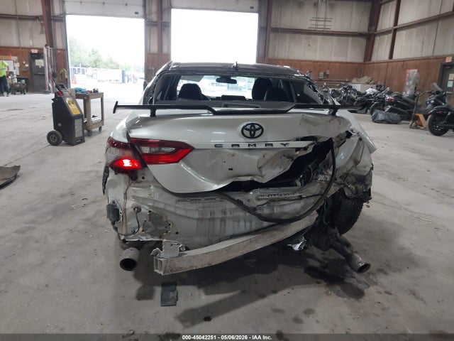 Toyota Camry Trd