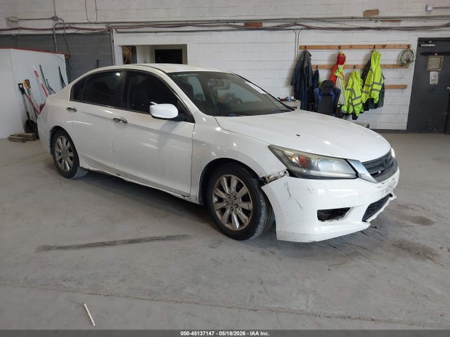 Salvage Honda Accord Image