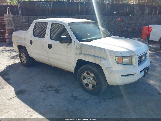 Salvage Honda Ridgeline Image