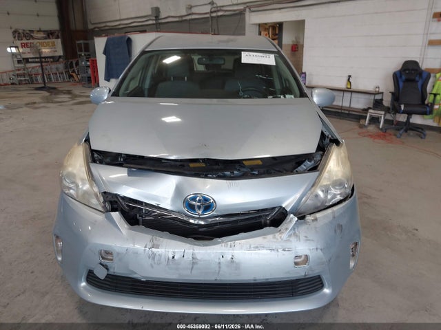 Toyota Prius v Three