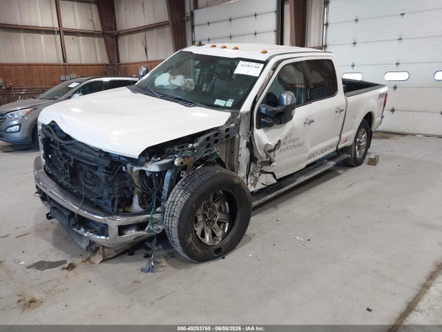 Ford F-350 Lariat