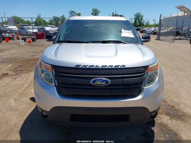 Ford Explorer Xlt