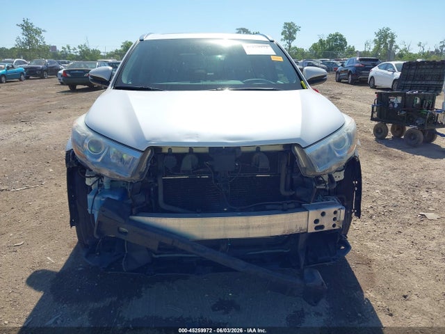 Toyota Highlander Limited Platinum V6