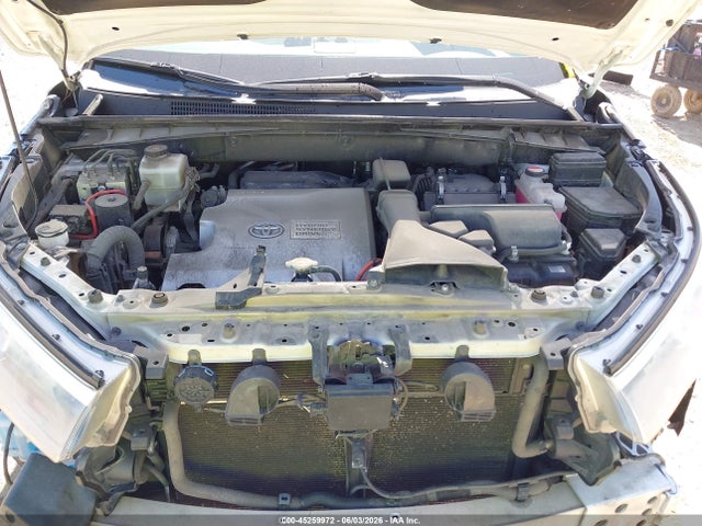 Toyota Highlander Limited Platinum V6