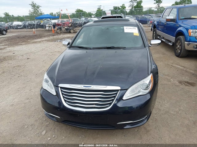 Chrysler 200 Limited