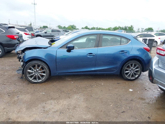 Mazda Mazda3 Touring