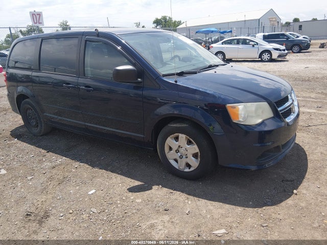 Salvage Dodge Grand Caravan Image