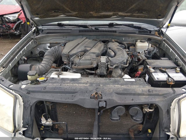 Toyota 4Runner Limited V6