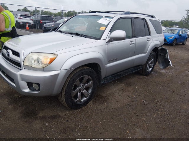 Toyota 4Runner Limited V6