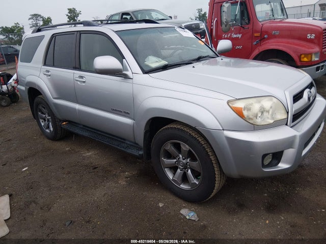 Salvage Toyota 4Runner Image