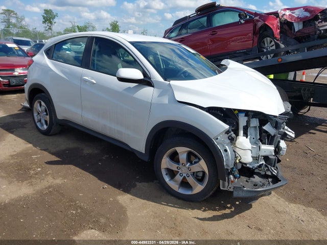 Salvage Honda HR-V Image
