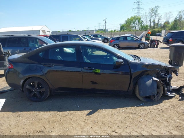 Dodge Dart Sxt