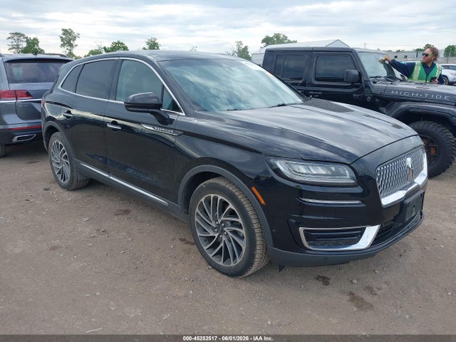 Salvage Lincoln Nautilus Image