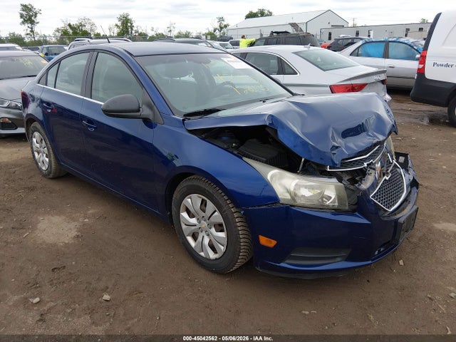 Salvage Chevrolet Cruze Image