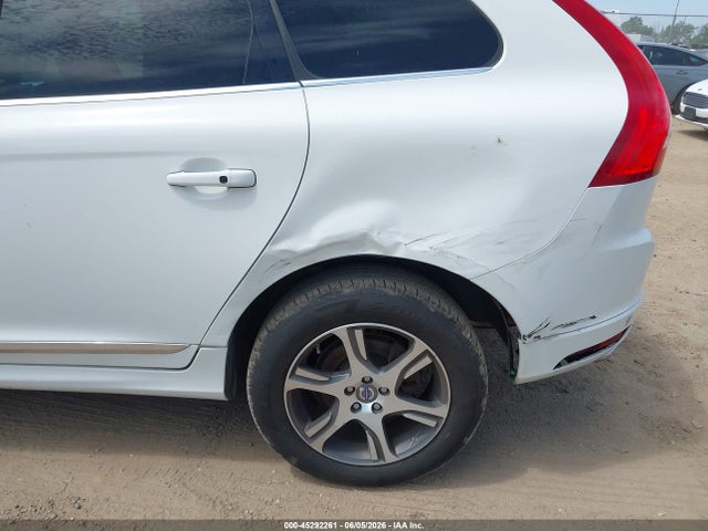 Volvo XC60 T6 R-design Premier Plus