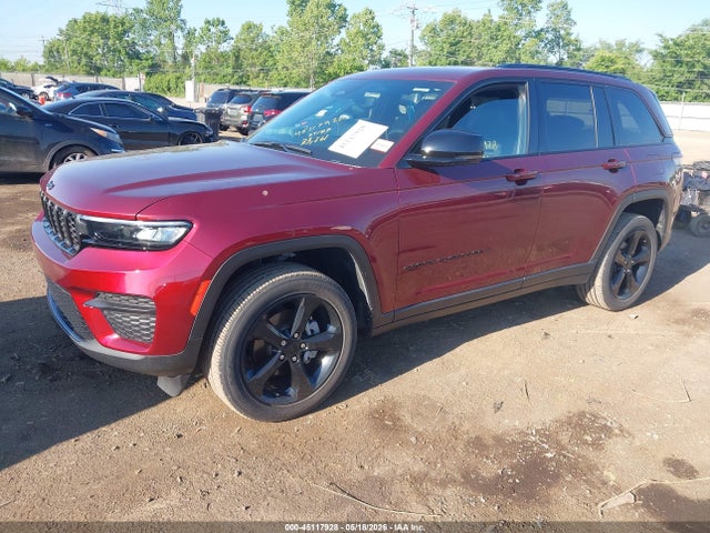 Jeep Grand Cherokee Altitude 4x4