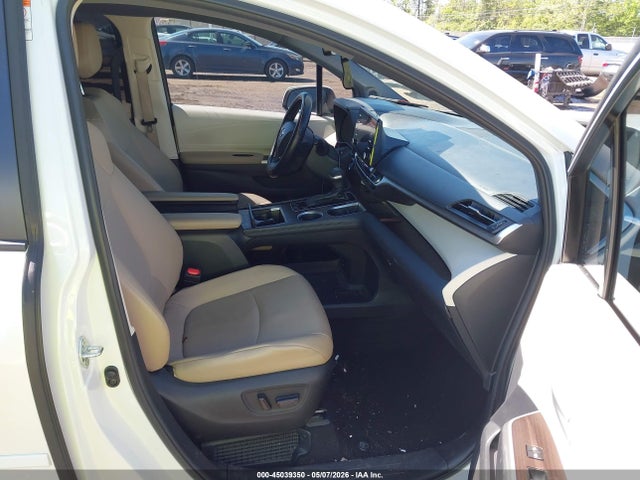 Toyota Sienna Xle