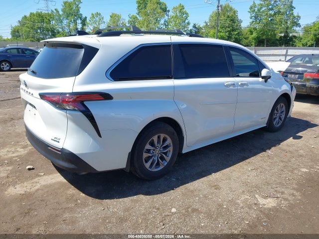 Toyota Sienna Xle