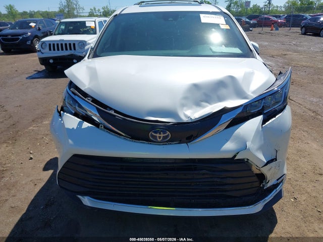 Toyota Sienna Xle