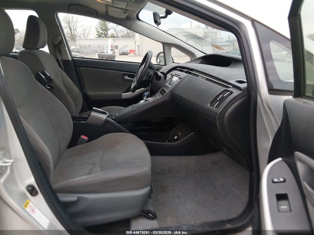 Toyota Prius Three