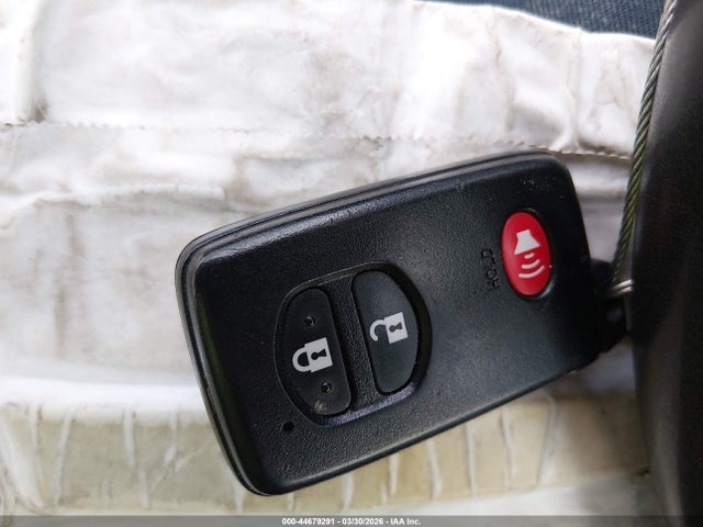 Toyota Prius Three