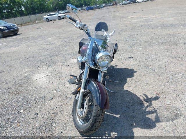Suzuki Vl800