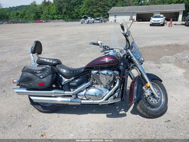 Suzuki Vl800