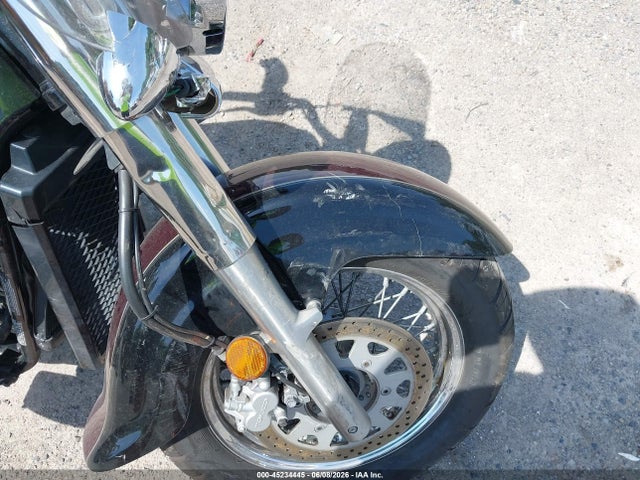Suzuki Vl800