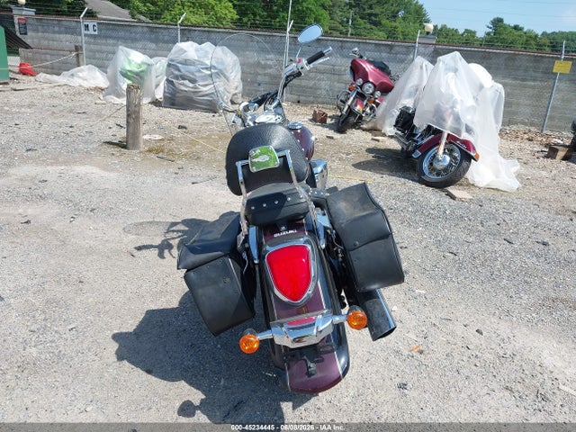 Suzuki Vl800