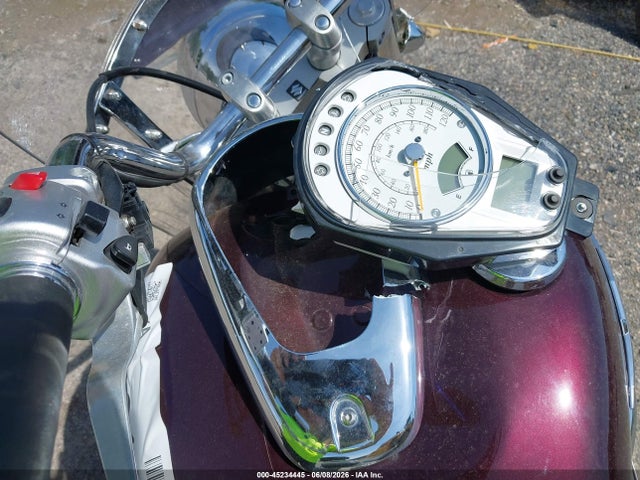 Suzuki Vl800