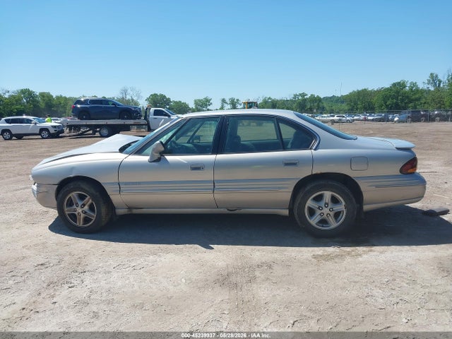 Pontiac Bonneville Se