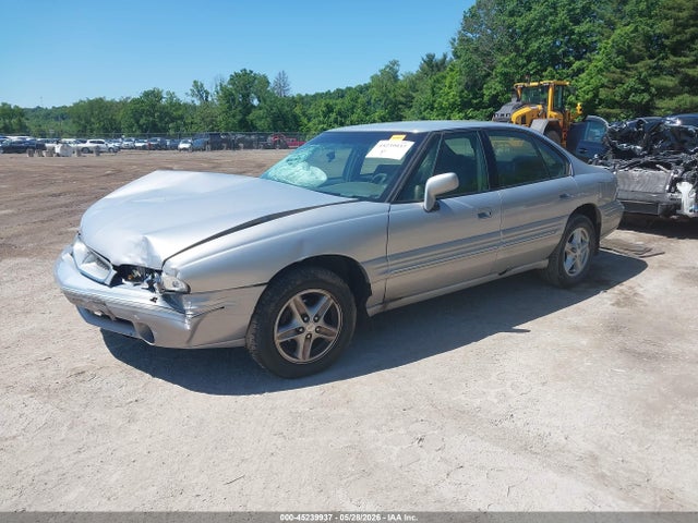 Pontiac Bonneville Se