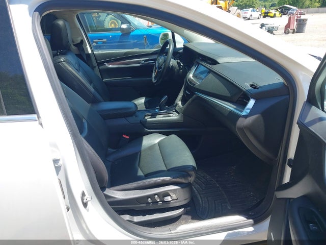 Cadillac XT5 Luxury