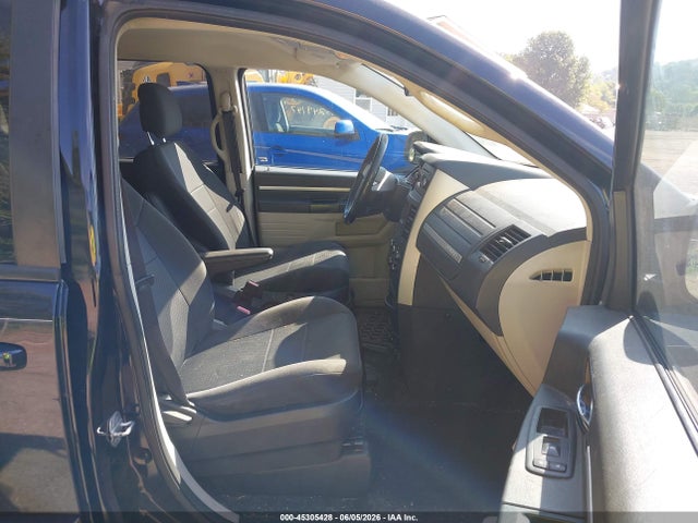 Dodge Grand Caravan Hero