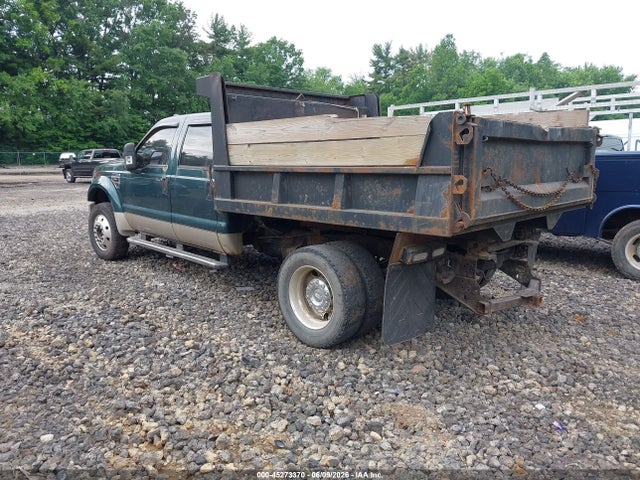 Ford F-450 Lariat