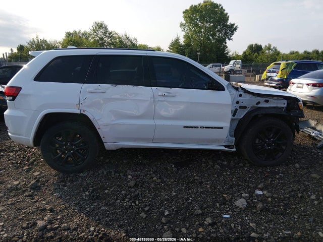 Jeep Grand Cherokee Altitude 4x4