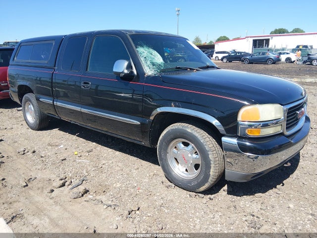Salvage GMC Sierra 1500 Image