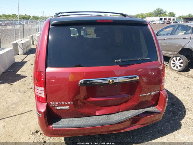 Chrysler Town & Country New Limited