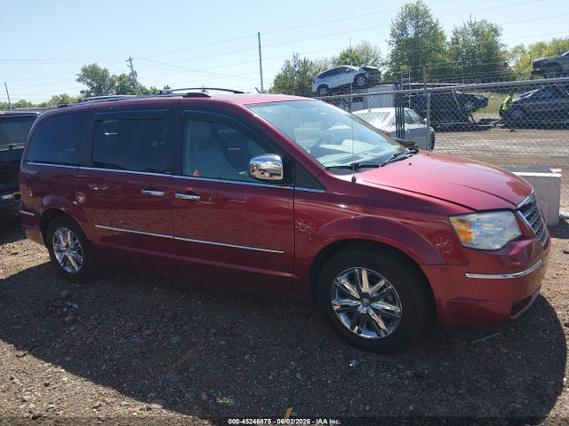 Chrysler Town & Country New Limited