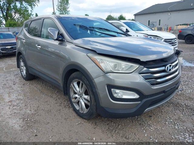 Salvage Hyundai SANTA FE Image