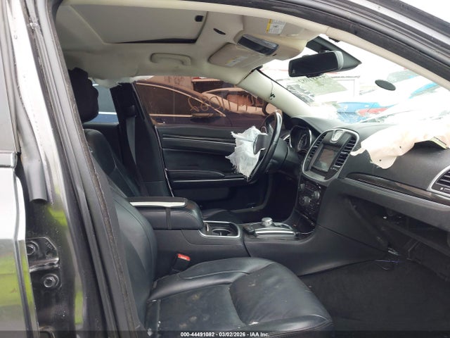 Chrysler 300 Limited