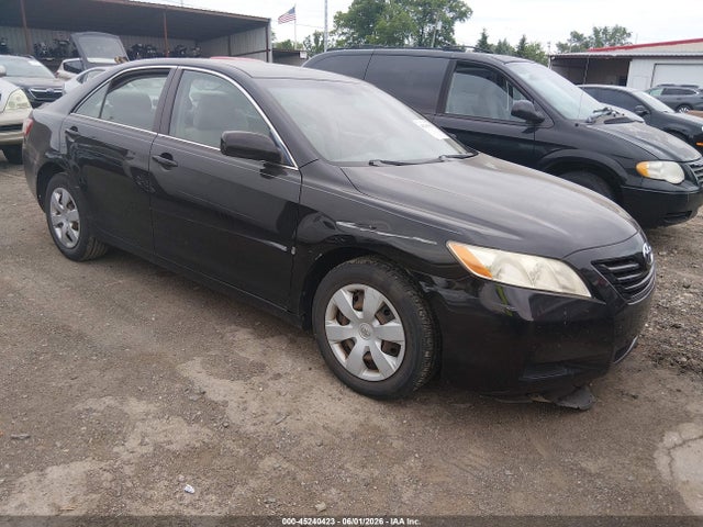 Salvage Toyota Camry Image