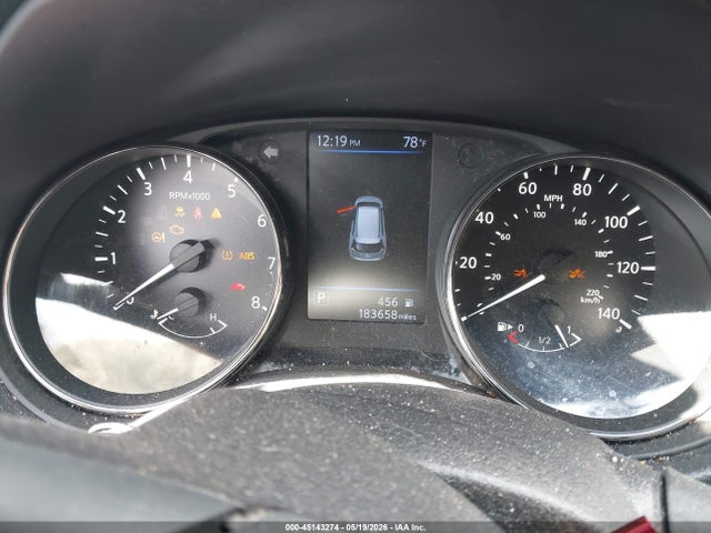 Nissan Rogue Sv