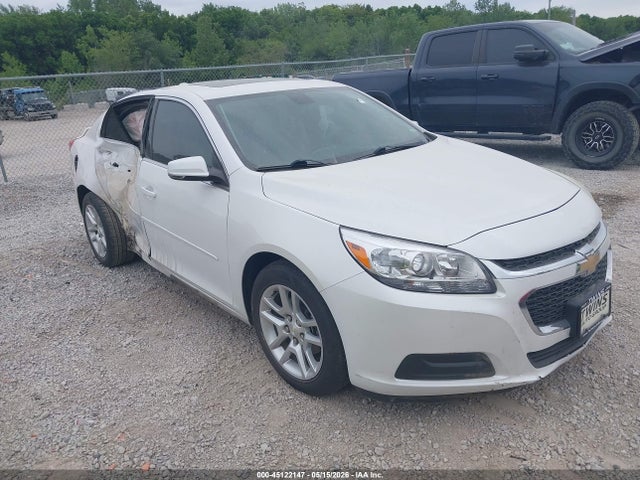 Salvage Chevrolet Malibu Image