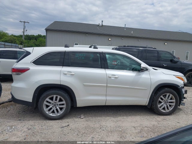 Toyota Highlander Le V6