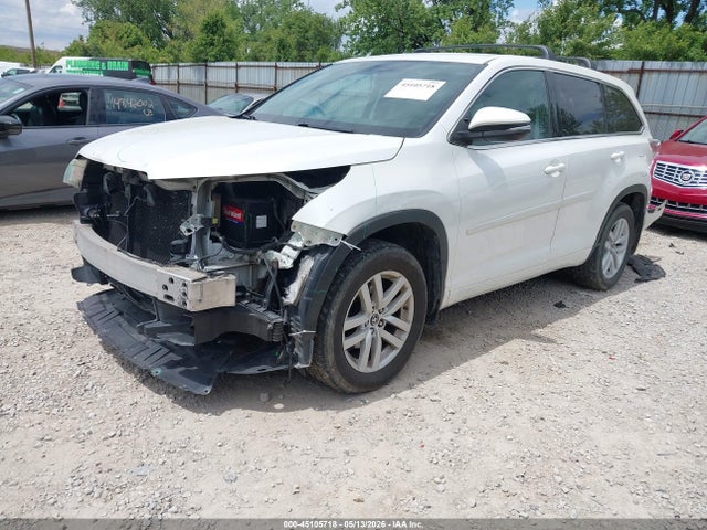 Toyota Highlander Le V6